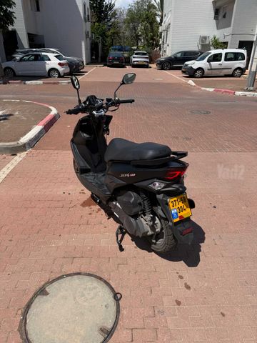 מודעת רכב סאן יאנג Jet 4 RX