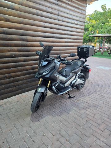 מודעת רכב הונדה X-ADV750