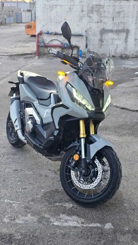 מודעת רכב הונדה X-ADV750