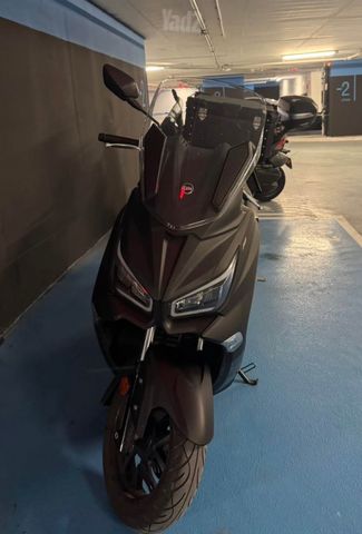 מודעת רכב סאן יאנג ג'וי-מקס Z-250