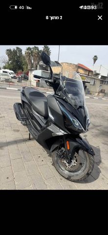 מודעת רכב קימקו דאון-טאון 350