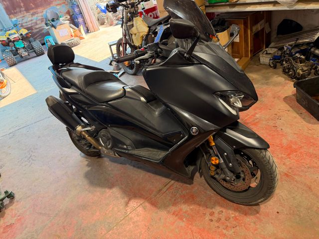 מודעת רכב ימאהה Tmax 560