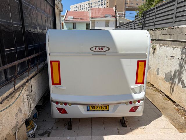 מודעת רכב נגרר (קראוון נגרר)