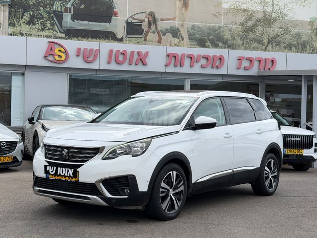 מודעת רכב פיג'ו 5008