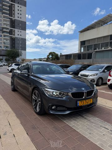 מודעת רכב ב מ וו סדרה 4
