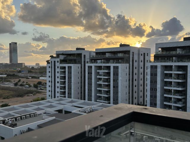 עמוס עוז 5