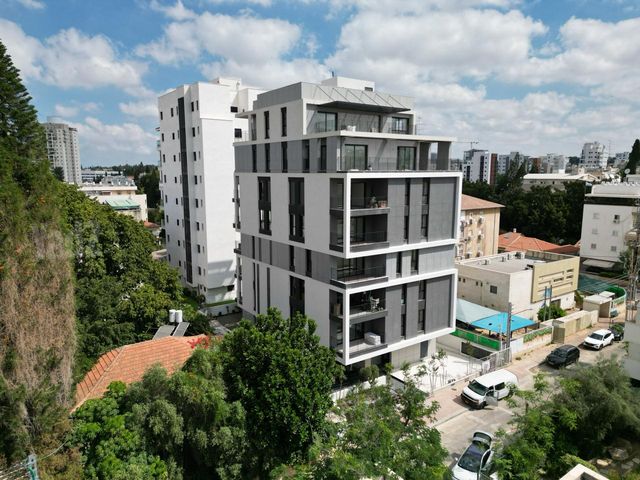 Rehovot, Israel 3