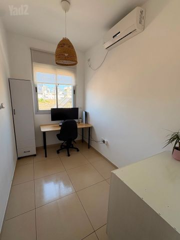 Givatayim, Israel 5