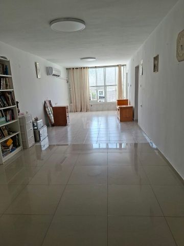 שלמה בן יוסף 14
