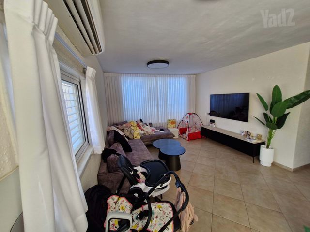 Petah Tikva, Israel 4