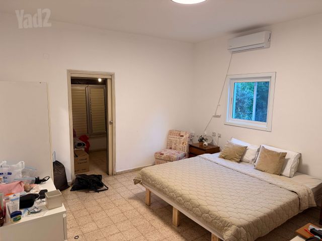Herzliya, Israel 6