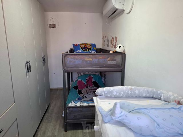 Holon, Israel 6