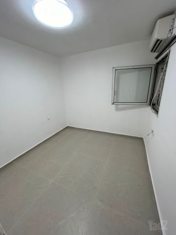 Petah Tikva, Israel 6