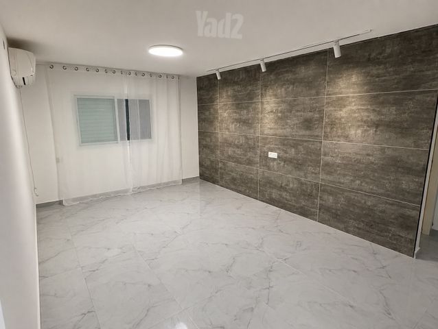 שדרות הרצל 295