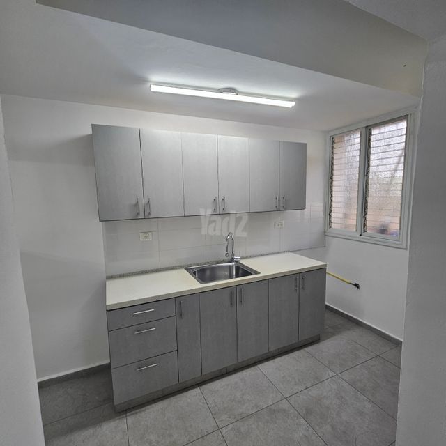 Petah Tikva, Israel 5