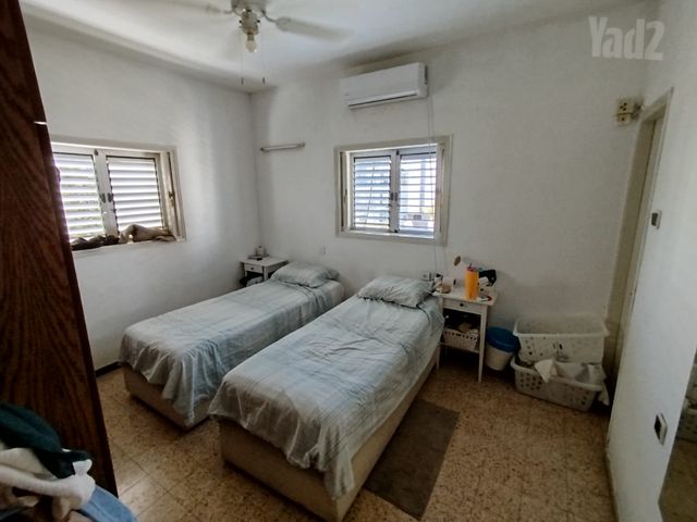 Herzliya, Israel 5