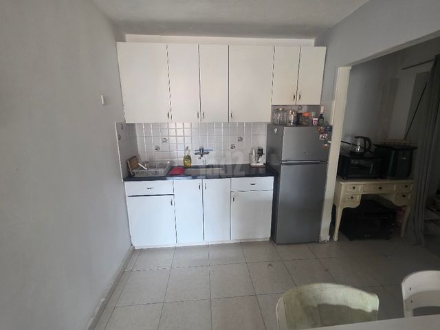 Holon, Israel 7