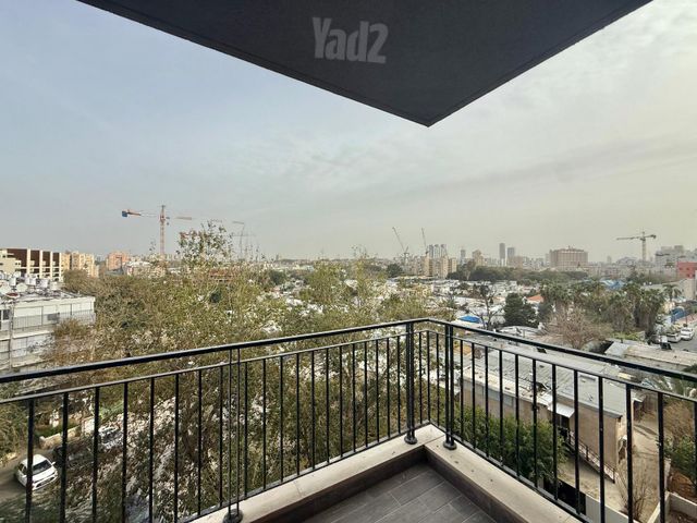 Tel Aviv-Yafo, Israel 4