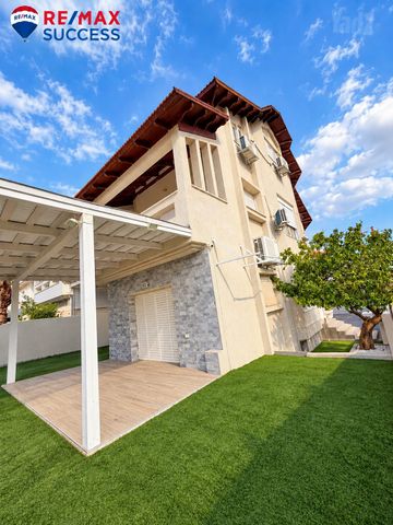 האילנות 18