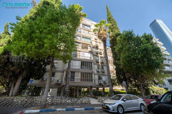 Tel Aviv-Yafo, Israel 14