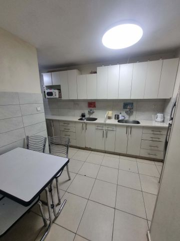 שדרות נווה יעקב 50