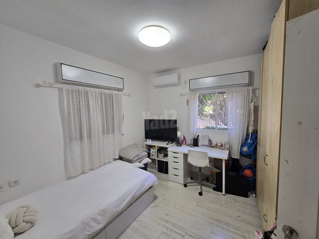 Herzliya, Israel 6