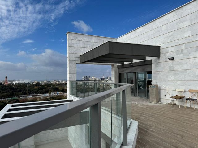 Tel Aviv-Yafo, Israel 13