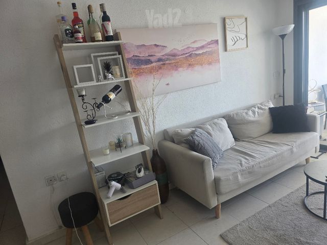 Holon, Israel 6