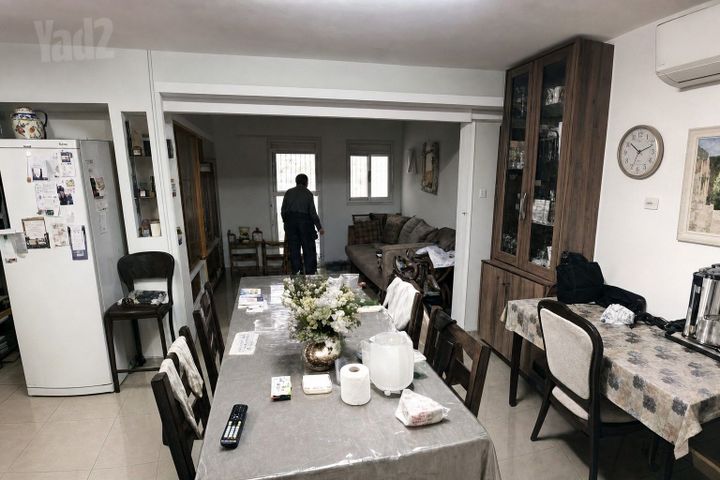 דירה, תל ארזה, עזרת תורה, ירושלים