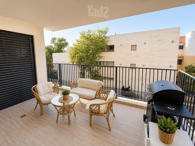 Givatayim, Israel 3