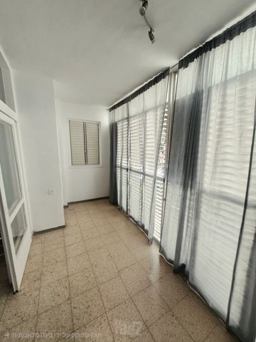 Givatayim, Israel 6