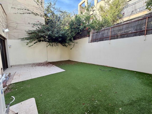 Tel Aviv-Yafo, Israel 3