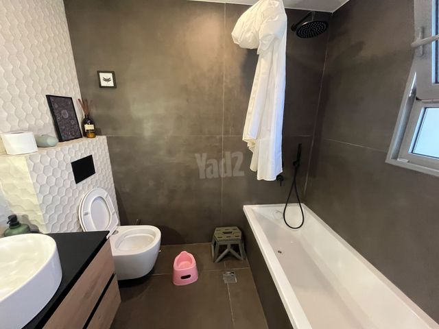Tel Aviv-Yafo, Israel 7