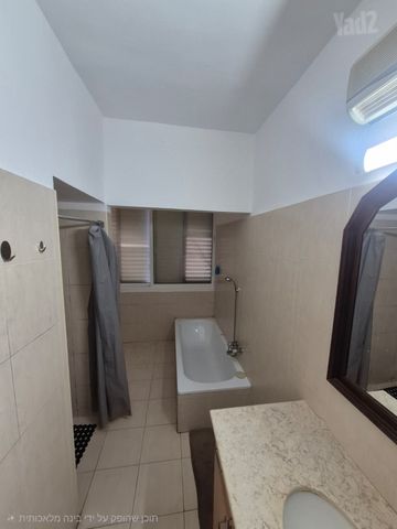 Givatayim, Israel 5