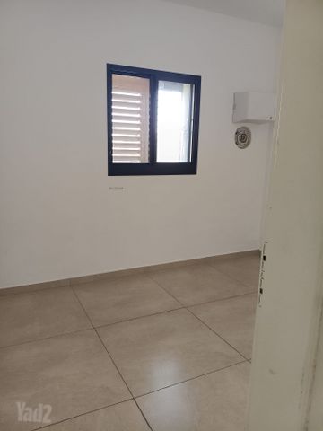 Rehovot, Israel 6