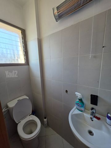 Holon, Israel 9