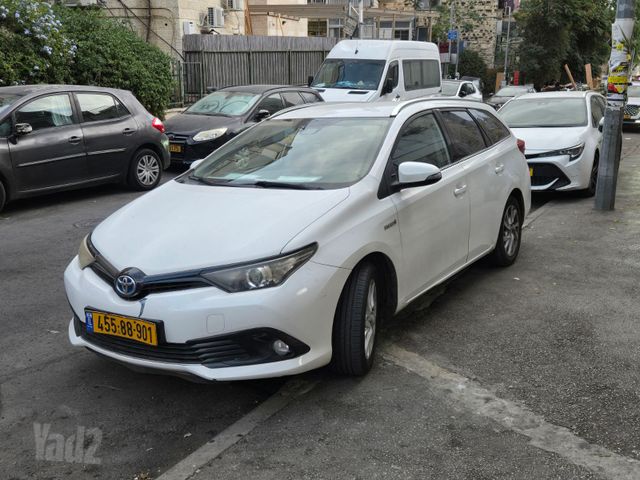 מודעת רכב טויוטה אוריס