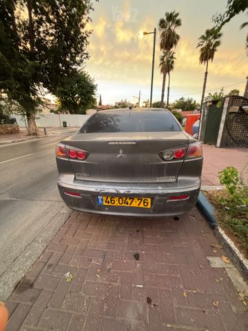 מודעת רכב מיצובישי לנסר