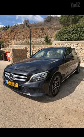 מודעת רכב מרצדס-בנץ C-class