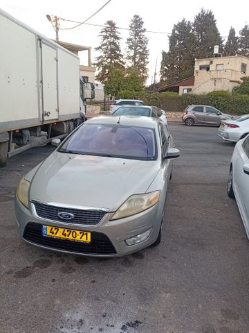 מונדאו Trend אוט׳ בנזין סדאן 4 דל 2.3 (161 כ״ס)