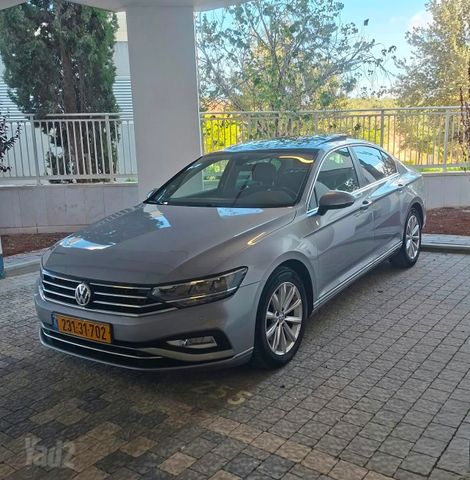 פאסאט Business Plus אוט׳ 2.0 (190 כ״ס)