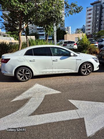 מודעת רכב רנו מגאן