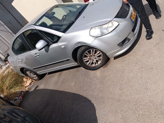 מודעת רכב סוזוקי SX4