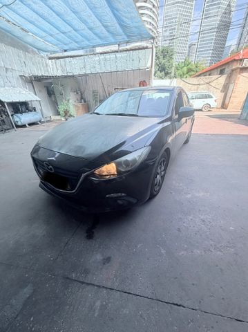 מודעת רכב מאזדה 3