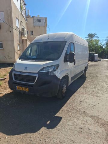 מודעת רכב פיג'ו בוקסר