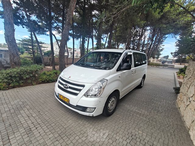 מודעת רכב יונדאי H-1 / i800
