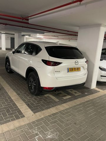 מודעת רכב מאזדה CX-5