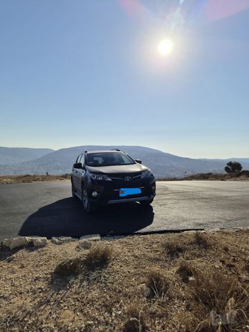 מודעת רכב טויוטה RAV4