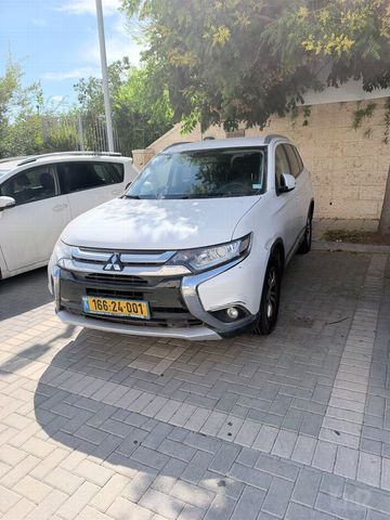 מודעת רכב מיצובישי אאוטלנדר