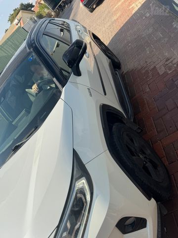 מודעת רכב טויוטה RAV4